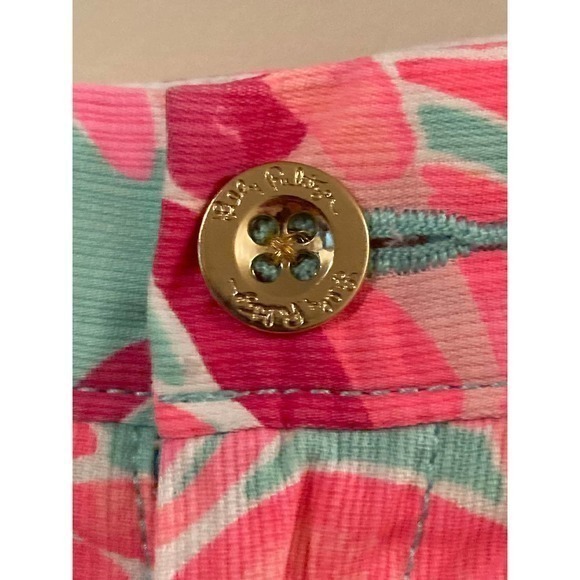Lilly Pulitzer Buttercup Shorts in Love Bird Pattern Size 0‎ - Picture 2 of 8